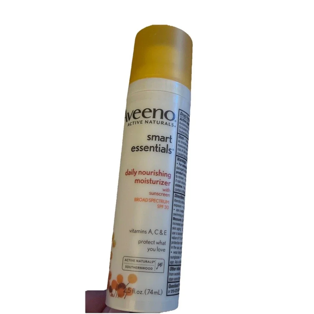 Aveeno Active Naturals Smart Essentials Daily Nourishing Moisturizer SPF 30